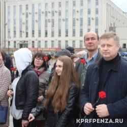 Возложение цветов на 1 мая-001