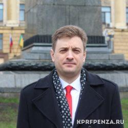 Возложение цветов на 1 мая-008